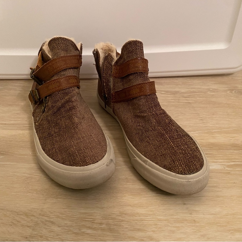 Blowfish Malibu Women's Mojo-B SHR Sneakers